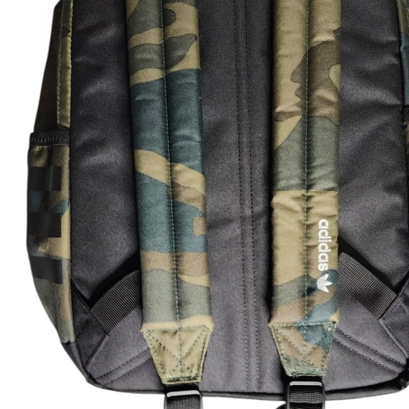 Adidas Camouflage Backpack for Youth - Picture 8 of 9